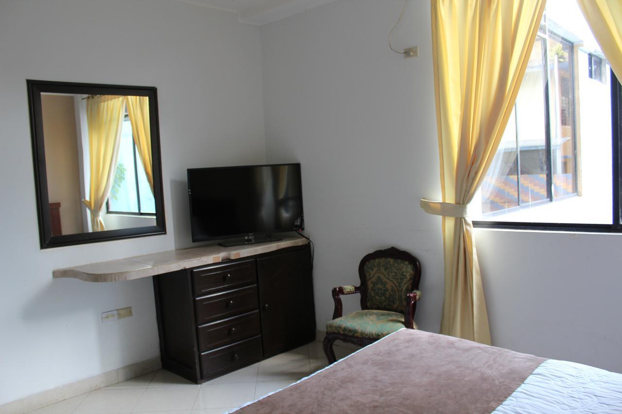 Hotel Christian Palace Tena Luaran gambar