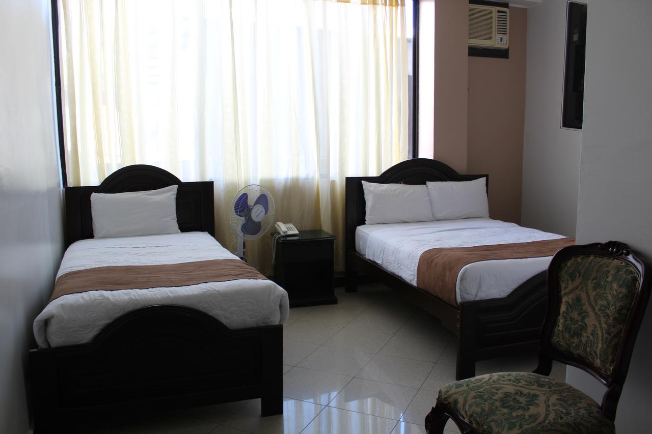 Hotel Christian Palace Tena Luaran gambar
